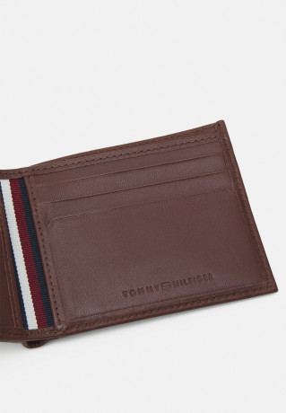 Tommy Hilfiger Wallet dark chestnut - Кошелек темно-каштановый