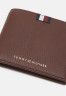 Tommy Hilfiger Wallet dark chestnut - Кошелек темно-каштановый