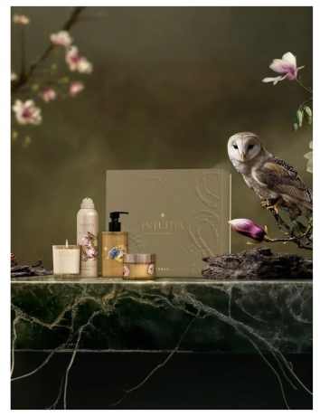 Rituals Intuitia Gift Set L, Подарок на 8 марта женщине набор косметики : пена для душа 200 мл, крем для тела 220 мл, мыло для рук с пилинг-эффектом 325 мл, ароматическая свеча 140 г