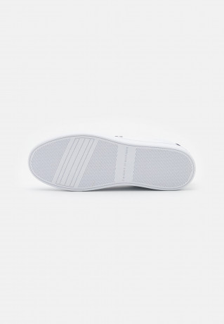 Tommy Hilfiger ELEVATED ESSENTIAL COURT Trainers red/white/blue ПОВЫШЕННЫЙ ESSENTIAL COURT Кроссовки красный/белый/синий