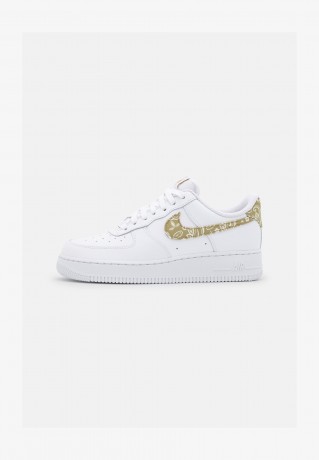 Nike Sportswear AIR FORCE 1 07 ESS SNKR Sneaker low white/barley AIR FORCE 1 07 ESS SNKR кроссовки женские низкие белый/ячмень