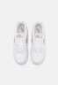 Nike Sportswear AIR FORCE 1 07 ESS SNKR Sneaker low white/barley AIR FORCE 1 07 ESS SNKR кроссовки женские низкие белый/ячмень