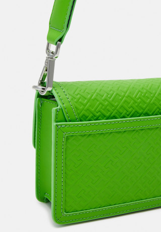 Tommy Hilfiger TURNLOCK CROSSOVER UNISEX Across body bag spring lime TURNLOCK CROSSOVER UNISEX Сумка через плечо весенняя известь