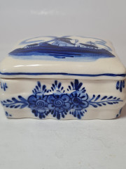 Шкатулка винтажная Delft Blue, дельфтский фарфор с рисунком в синих тонах &quot;Мельница&quot;, 10,5 x 8,5 x 5,5 см, Голландия, 1960-70гг.