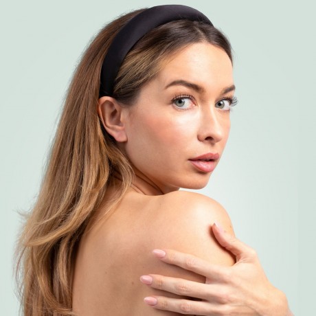 Filippa Firenze Apero Satin Haarreif Gepolstert Schwarz Apero атласная повязка на голову с подкладкой