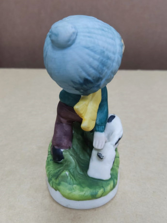 Статуэтка винтажная I'm Still Goebel "Мальчик с собакой", 11 см, Германия, 1960-70гг.