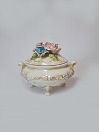 Capodimonte Винтажная шкатулка "Розы", ручная роспись, 21см x 16см, Италия, 1960-70гг.