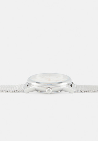 Tommy Hilfiger LAYLA Chronograph watch white LAYLA Часы с хронографом белый