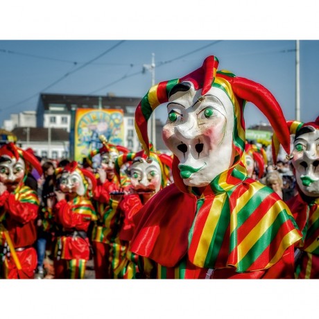 CALVENDO Puzzle CALVENDO Puzzle In die Strassen von Basel Пазл CALVENDO Puzzle На улицах Базеля