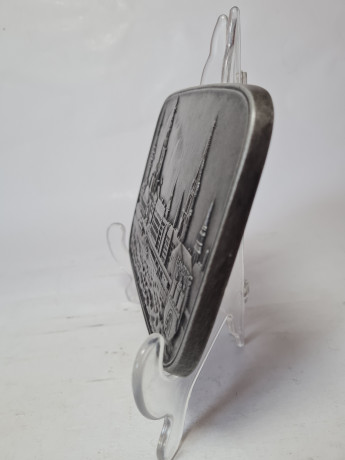 Декоративное панно винтажное Buderus, Modell Mootz, металлическое панно с объемным рельефным изображением г.Гамбург, 17 x 12 см, Германия, 1980г.