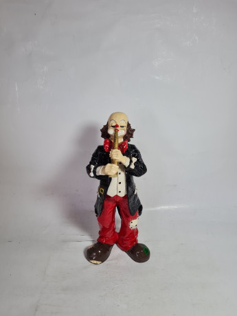 Фигурка винтажная Gilde "Клоун в красном-черном костюме с флейтой", керамика, 26x11 см, Германия, 1960-1970гг.