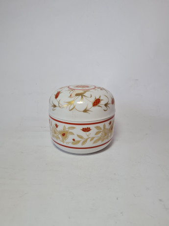 Heinrich / Mikado Шкатулка фарфоровая с цветочным узором в красных и золотых тонах, 8,5 x 9,5 см, Германия, 1960-70гг.