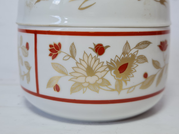 Heinrich / Mikado Шкатулка фарфоровая с цветочным узором в красных и золотых тонах, 8,5 x 9,5 см, Германия, 1960-70гг.
