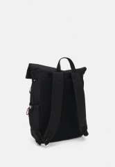 Tommy Hilfiger TECH ESSENTIAL ROLLTOP BACKPACK UNISEX Rucksack black РЮКЗАК TECH ESSENTIAL ROLLTOP UNISEX Рюкзак черный