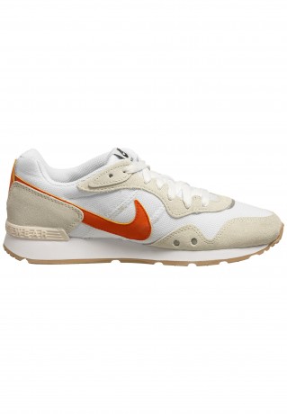 Nike Sportswear VENTURE  Sneaker low white rush orange summit white  VENTURE Низкие кроссовки женские белая лихорадка оранжевая вершина белая
