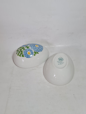 Шкатулка винтажная Gerold в форме яйца с крышкой, декор синие цветы, фарфор, 15 x 11 x 11 см, Германия, 1960-1970гг.