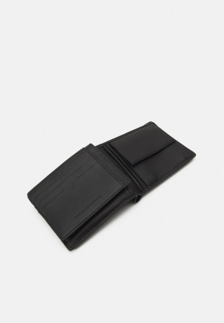 Tommy Hilfiger MODERN CC FLAP COIN Wallet black MODERN CC FLAP COIN Бумажник черный
