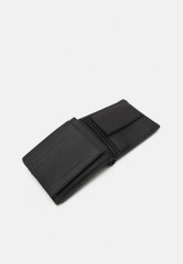 Tommy Hilfiger MODERN CC FLAP COIN Wallet black MODERN CC FLAP COIN Бумажник черный