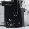 Electrolux Electrolux Stabmixer ECJ1-4GB Entsafter fur Obst und Gemuse Saftpresse Juicer Zentrifugal, 700 W, spulmaschinenfeste Teile 1,0 l Auffangbehalter Schwarz Anthrazit Ручной блендер Electrolux ECJ1-4GB Соковыжималка для фруктов и овощей Центробежн