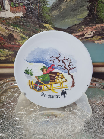 Тарелка декоративная винтажная Jahreszeitenteller "Зима. №4", коллекционная в заводской упаковке, лимитированная серия, фарфор, 19 см, Германия, 1983 год