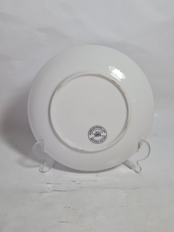 Тарелка декоративная винтажная Jahreszeitenteller "Зима. №4", коллекционная в заводской упаковке, лимитированная серия, фарфор, 19 см, Германия, 1983 год