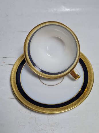 Кофейная пара винтажная Hutschenreuther Bavaria в черно-золотых тонах, фарфор, Германия, 1970-80гг.
