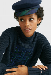 Tommy Hilfiger MONOGRAM GRAPHIC MOCK-NK Jumper desert sky MONOGRAM GRAPHIC MOCK-NK Джемперы небо пустыни