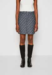 Tommy Hilfiger SHORT SKIRT MONOGRAM Mini skirt blue denim КОРОТКАЯ ЮБКА С МОНОГРАММОЙ Мини-юбка синий деним