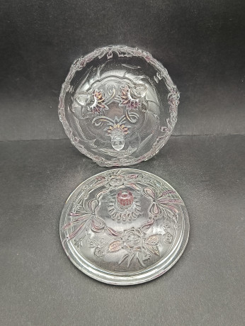 Конфетница винтажная Walther Glas с розовым декором в виде цветов и бантов, хрусталь, 14.5 х 13 см, Германия, 1970-80гг.