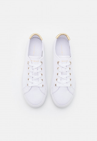 Tommy Hilfiger LACE UP Trainers white ШНУРОВКА Кроссовки белый
