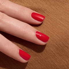Manucurist Green Poppy Red 15ml, Лак для ногтей Poppy Red (Франция), 15мл, стойкое покрытие без сколов, безопасная растительная формула 9 Free