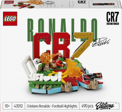 LEGO Editions CR7 Cristiano Ronaldo Конструктор Криштиану Роналду CR7 Football Highlights (Дания), 325 деталей, коллекционная модель с минифигуркой, футбольный декор
