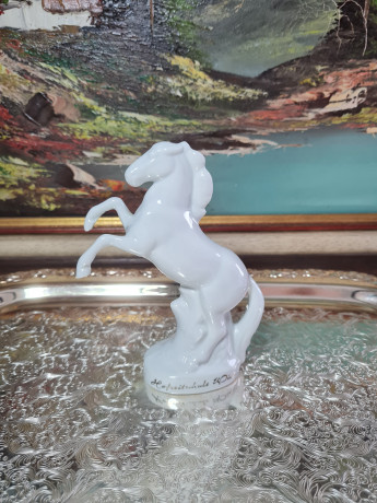 Статуэтка винтажная Hofreitschule Wien "Конь", ручная работа, фарфор, 14 см, Австрия, 1970-80гг.