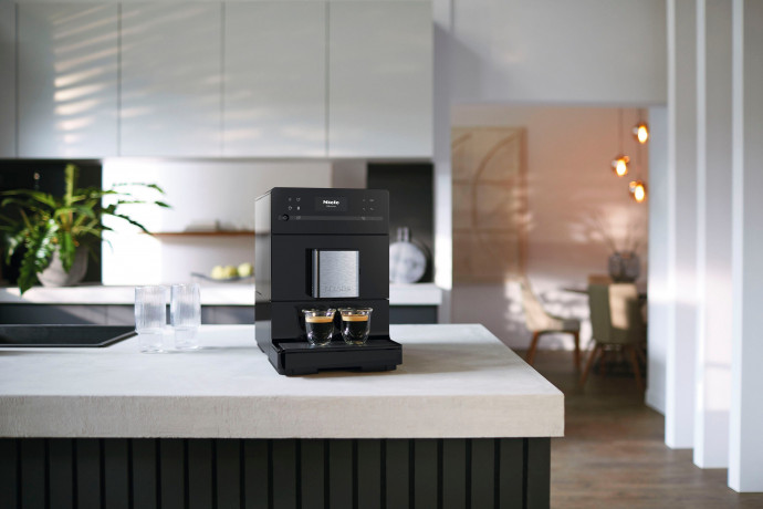 Miele Miele Kaffeevollautomat CM 5300, Kaffeekannenfunktion  Полностью автоматическая кофемашина Miele CM 5300, функция кофейника