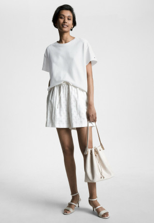 Tommy Hilfiger MODERN Basic T-shirt ecru MODERN Базовая футболка экрю