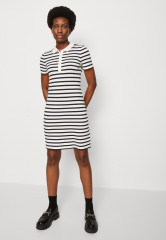 Tommy Hilfiger 1985 SLIM Day dress white/desert sky 1985 SLIM Повседневное платье белое/пустынное небо