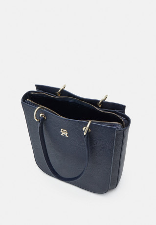 Tommy Hilfiger EMBLEM WORK TOTE Tote bag space blue EMBLEM WORK TOTE Сумка-тоут космический синий