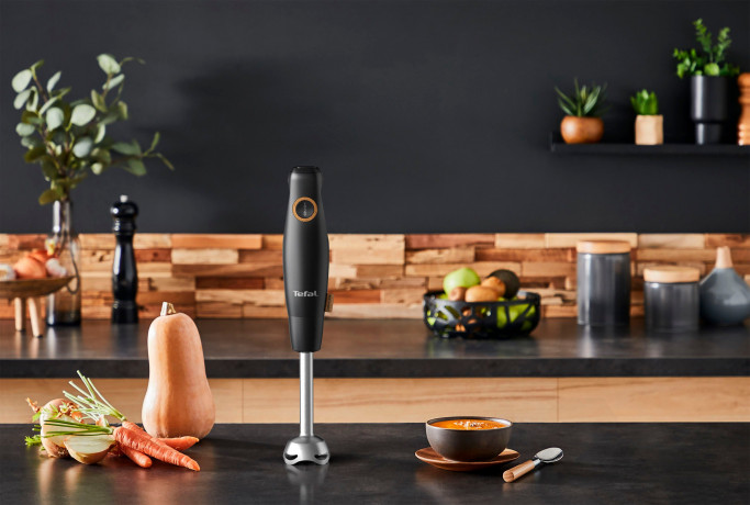 Tefal Tefal Stabmixer HB46E8 Eco Respect, 600 W, 4 Powelix-Klingen, Spritzschutz, ergonomischer Griff Ручной блендер Tefal HB46E8 Eco Respect, 600 Вт, 4 лезвия Powelix, защита от брызг, эргономичная ручка