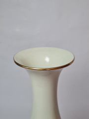 Ваза винтажная Royal KM Bavaria, белый фафор с декором и позолоченным ободком &quot;Розовая роза&quot;, 28,5 x 8см / 3,5см, Германия, 1960-70гг.