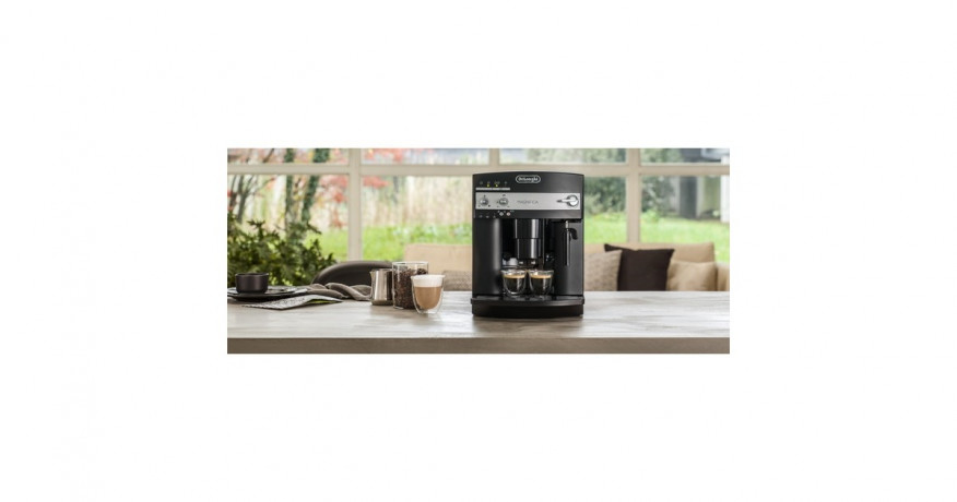 DeLonghi DeLonghi Magnifica ESAM 3000.B, Vollautomat schwarz schwarz DeLonghi Magnifica ESAM 3000.B, полностью автоматический, черный