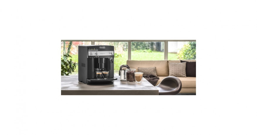 DeLonghi DeLonghi Magnifica ESAM 3000.B, Vollautomat schwarz schwarz DeLonghi Magnifica ESAM 3000.B, полностью автоматический, черный