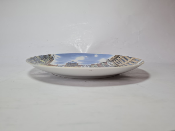 Kaiser Berg Декоративная тарелка с изображением улочек г. Любек, 24 x 3 см, Германия, 1970-80гг.