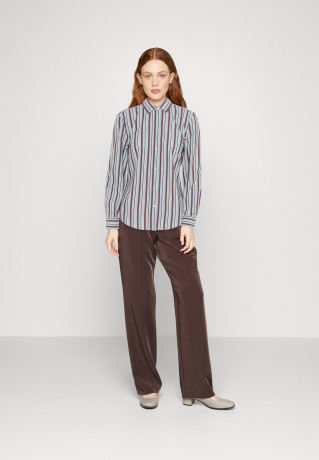 Tommy Hilfiger REGULAR Blouse split global/breezy blue ОБЫЧНАЯ Блузка сплит глобальный / свежий синий