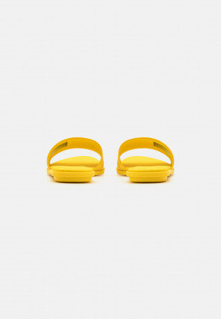 Tommy Hilfiger POP MULE Mules vivid yellow POP MULE Мюли ярко-желтый