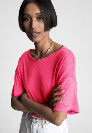 Tommy Hilfiger RELAXED FIT Basic T-shirt bright cerise pink RELAXED FIT Базовая футболка ярко-вишнево-розовый