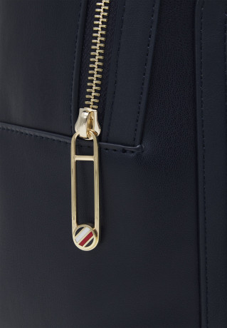 Tommy Hilfiger ICONIC BACKPACK Rucksack desert sky РЮКЗАК ICONIC Рюкзак небо пустыни