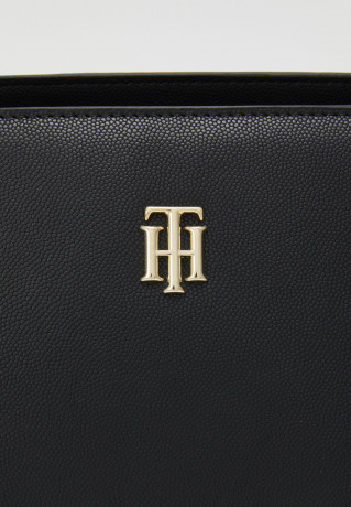 Tommy Hilfiger TIMELESS MED Tote bag black TIMELESS MED Сумка-тоут черный