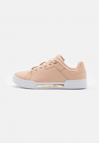 Tommy Hilfiger COURT Trainers misty blush КОРТ Тренеры туманный румянец