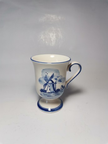 Delft Делфтский фарфор Коллекционная кружка "Мельница и цветы", Голландия 1960г.