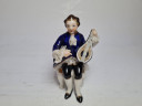 Фарфоровая статуэтка "Музыкант в синем сюртуке", ручная роспись, 8см x 4см, Германия, 1960-70гг.